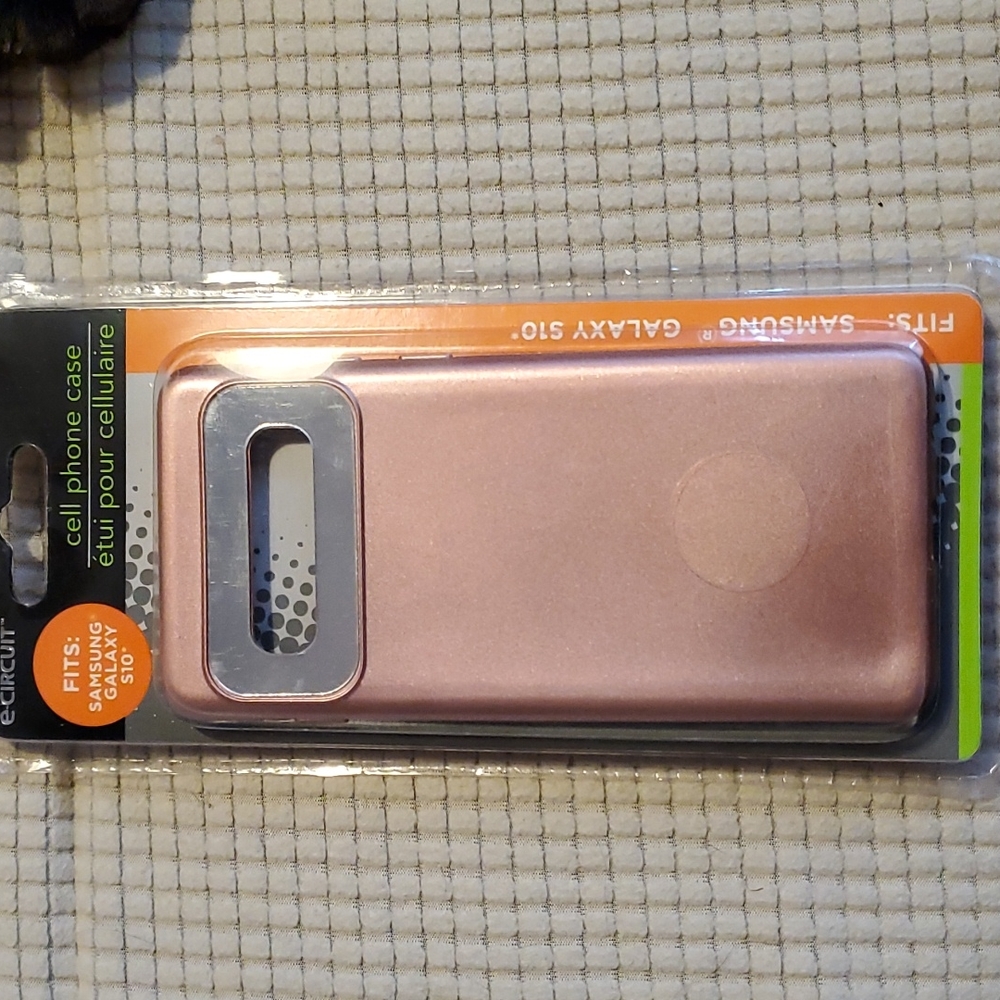 2/ $13 Samsung Galaxy S10 phone case